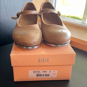 Bloch Kids Tan Mary Jane Tap Shoes with Strap size 7